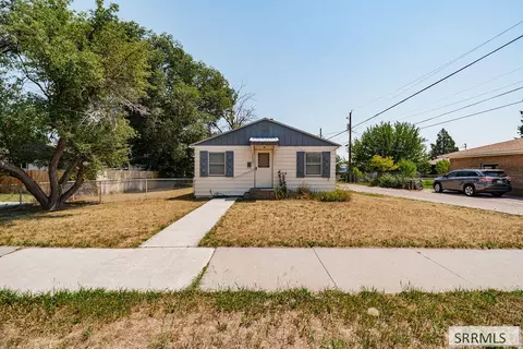 1849 S Higbee Ave, Idaho Falls, ID 83404