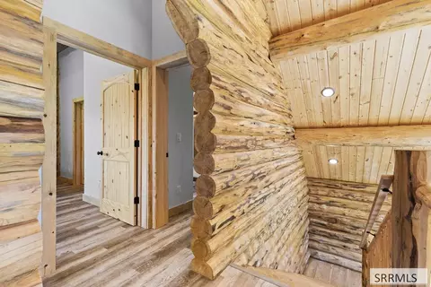 Entry Way - 1644 Shadow Loop S, Ashton, ID 83420 photo 5 of 7