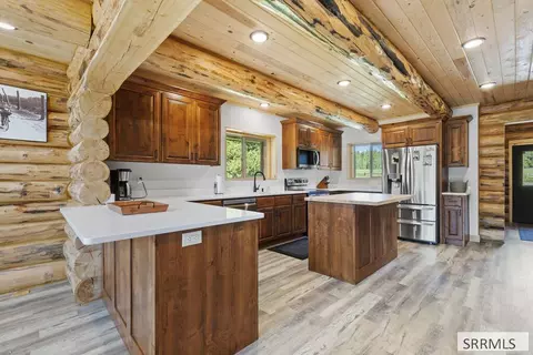 Kitchen - 1644 Shadow Loop S, Ashton, ID 83420 photo 5 of 7