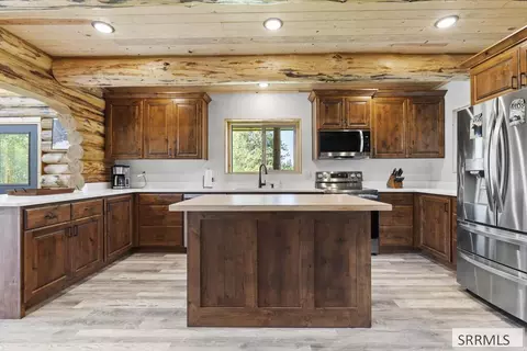 Kitchen - 1644 Shadow Loop S, Ashton, ID 83420 photo 3 of 7