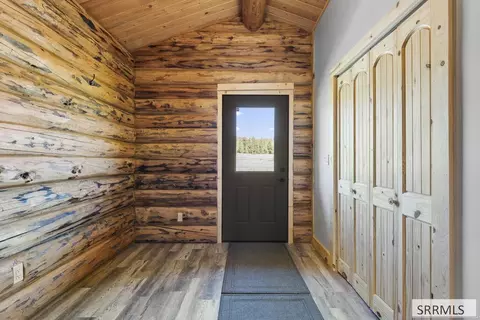 Entry Way - 1644 Shadow Loop S, Ashton, ID 83420 photo 1 of 7