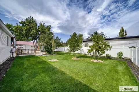 Exterior - 377 E 1st N, Rexburg, ID 83440 photo 10 of 16