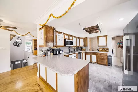 Kitchen - 377 E 1st N, Rexburg, ID 83440 photo 1 of 5