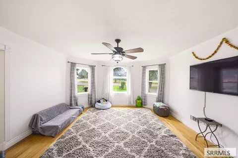 Living - 377 E 1st N, Rexburg, ID 83440 photo 1 of 2