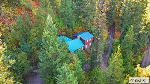 11 Upper Coyote Holw, Swan Valley, ID 83449