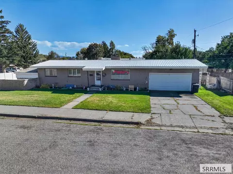 1260 10th St, Idaho Falls, ID 83404
