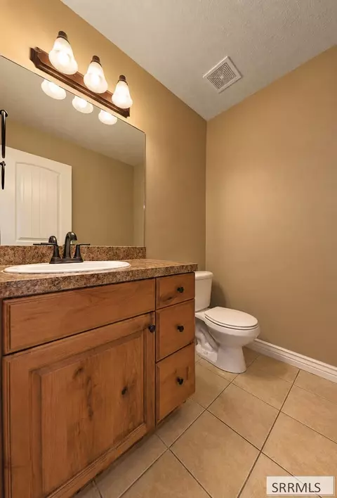 Bath - 435 Sunflower Rd, Rexburg, ID 83440 photo 1 of 4
