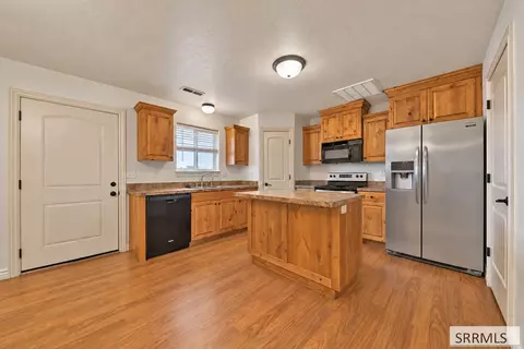 Kitchen - 435 Sunflower Rd, Rexburg, ID 83440 photo 1 of 3