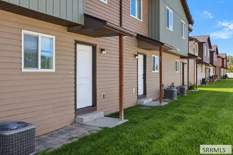 Exterior - 435 Sunflower Rd, Rexburg, ID 83440 photo 6 of 6
