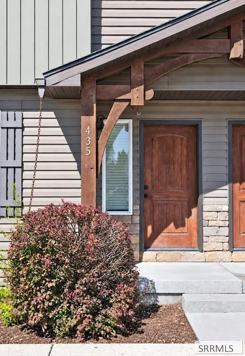 Exterior - 435 Sunflower Rd, Rexburg, ID 83440 photo 3 of 6