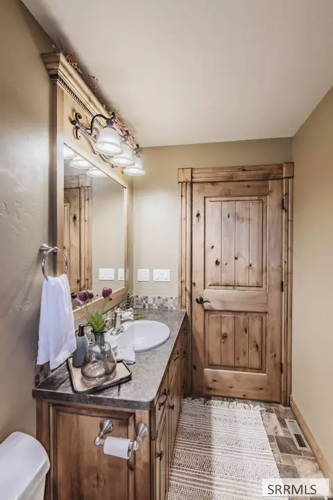 Bath - 102 N 3918 E, Rigby, ID 83442 photo 14 of 16