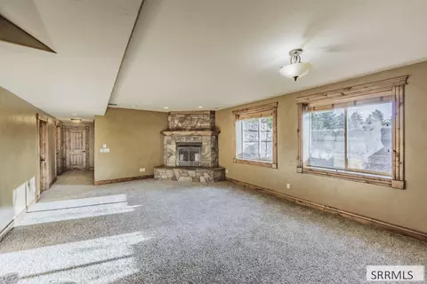 Living - 102 N 3918 E, Rigby, ID 83442 photo 12 of 13