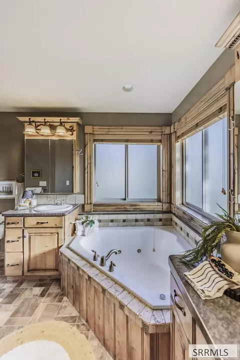 Bath - 102 N 3918 E, Rigby, ID 83442 photo 5 of 16