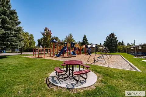 Exterior - 609 1st W, Ririe, ID 83443 photo 6 of 6