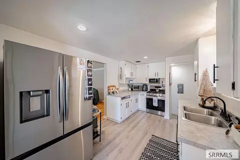 Kitchen - 609 1st W, Ririe, ID 83443 photo 4 of 7