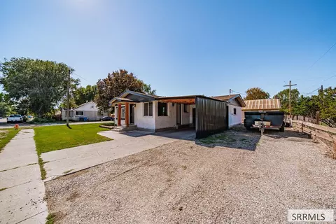 Exterior - 609 1st W, Ririe, ID 83443 photo 3 of 6