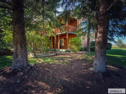 520 Targhee Towne Rd, Alta, WY 83414