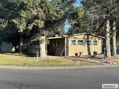 3435 W Elswood Dr, Idaho Falls, ID 83402