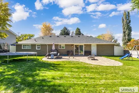 Exterior - 115 Elm Ave, Rexburg, ID 83440 photo 6 of 11