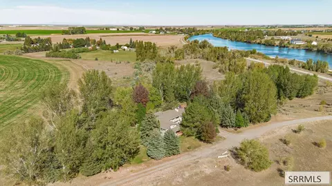 561 E 1200 N, Shelley, ID 83274