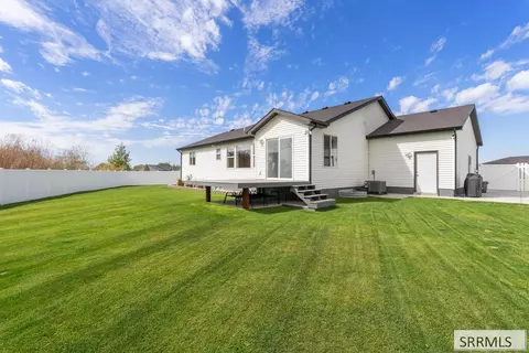 Exterior - 3272 Conela Cir, Ammon, ID 83406 photo 5 of 12