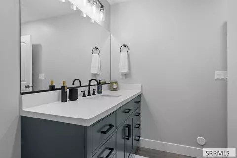 Bath - 3272 Conela Cir, Ammon, ID 83406 photo 7 of 7