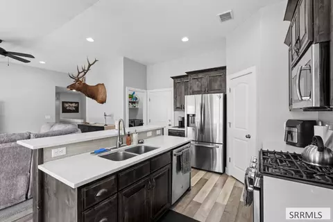 Kitchen - 3272 Conela Cir, Ammon, ID 83406 photo 3 of 3