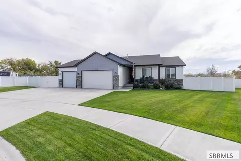 Exterior - 3272 Conela Cir, Ammon, ID 83406 photo 1 of 12