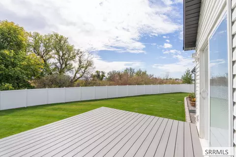 Exterior - 3272 Conela Cir, Ammon, ID 83406 photo 4 of 12