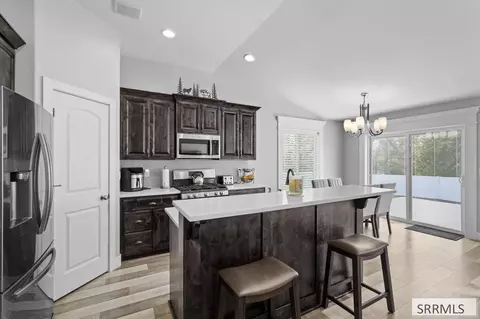 Kitchen - 3272 Conela Cir, Ammon, ID 83406 photo 2 of 3