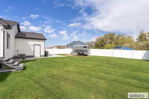 Exterior - 3272 Conela Cir, Ammon, ID 83406 photo 10 of 12