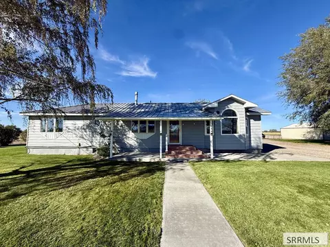 196 E 400 N, Blackfoot, ID 83221