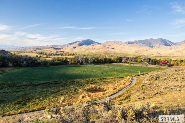 1705 Lemhi Rd, Salmon, ID 83467