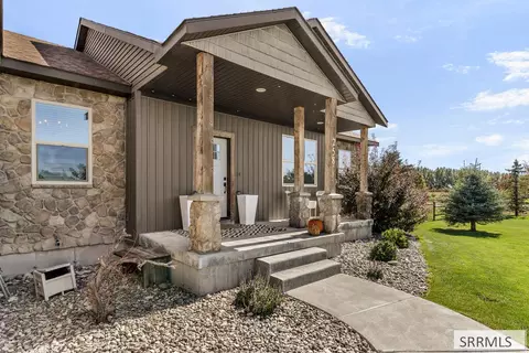 Exterior - 258 N 4520 E, Rigby, ID 83442 photo 2 of 10