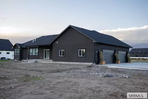 Exterior - 4132 E 206 N, Rigby, ID 83442 photo 6 of 9