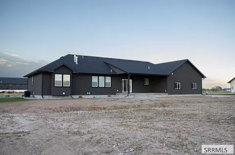 Exterior - 4132 E 206 N, Rigby, ID 83442 photo 8 of 9
