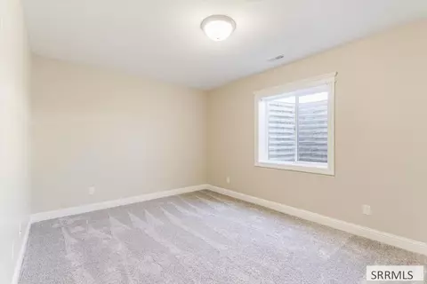 Bedroom - 4806 S Mountain Bend Dr, Ammon, ID 83406 photo 10 of 10