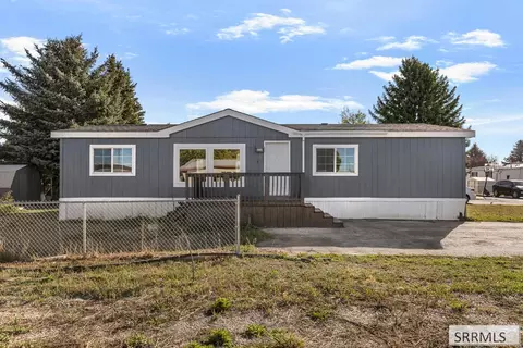 2133 E Pinetree Cir, Idaho Falls, ID 83401