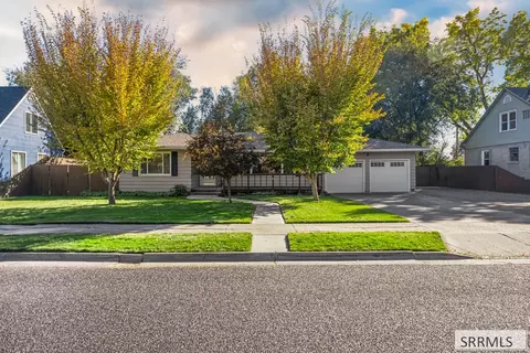 140 E 23rd St, Idaho Falls, ID 83404