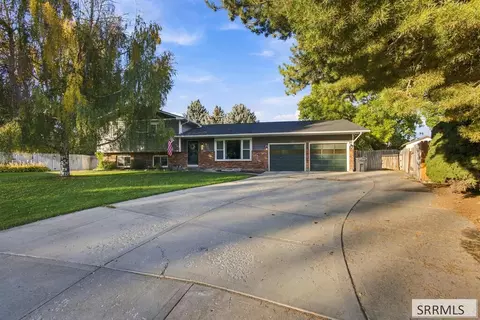 650 Brentwood Cir, Idaho Falls, ID 83402