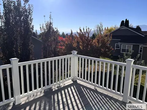 Exterior - 712 Monroe St, Salmon, ID 83467 photo 10 of 12
