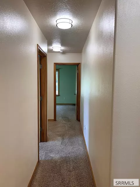 Entry Way - 712 Monroe St, Salmon, ID 83467 photo 1 of 1
