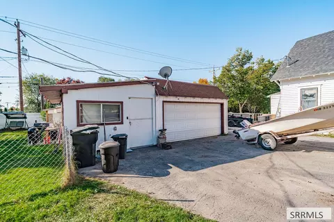 Exterior - 283 W 1st S, Rigby, ID 83442 photo 4 of 4