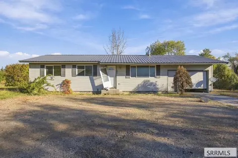 724 E 1540 N, Shelley, ID 83274