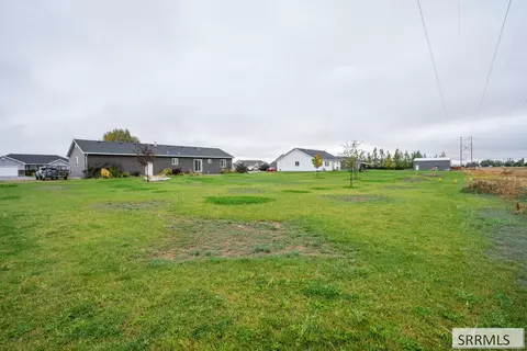 Exterior - 183 N 4032 E, Rigby, ID 83442 photo 4 of 5
