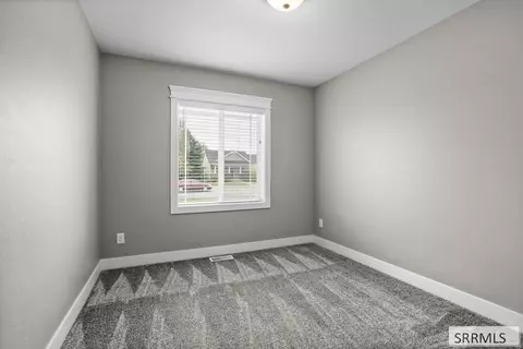 Bedroom - 183 N 4032 E, Rigby, ID 83442 photo 5 of 10