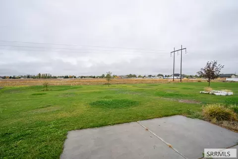 Exterior - 183 N 4032 E, Rigby, ID 83442 photo 3 of 5