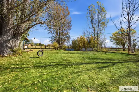 Exterior - 855 E 1100 S, Shelley, ID 83274 photo 24 of 26