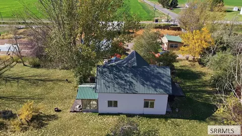 Exterior - 855 E 1100 S, Shelley, ID 83274 photo 9 of 26