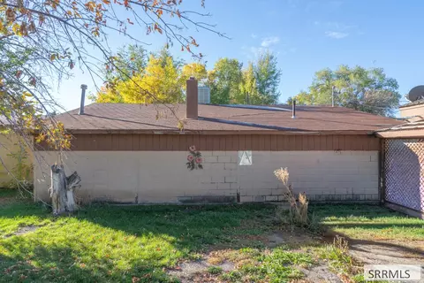 Exterior - 429 W 2nd S, Rexburg, ID 83440 photo 6 of 8